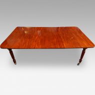 19thc. mahogany fluted leg extending dining table
