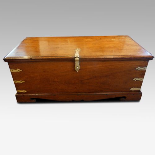 Antique Colonial teak precious item storage trunk