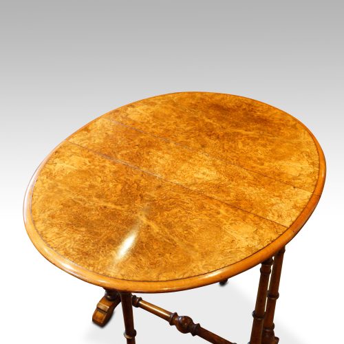 Victorian burr walnut baby Sutherland table top view