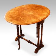 Victorian walnut small Sutherland table