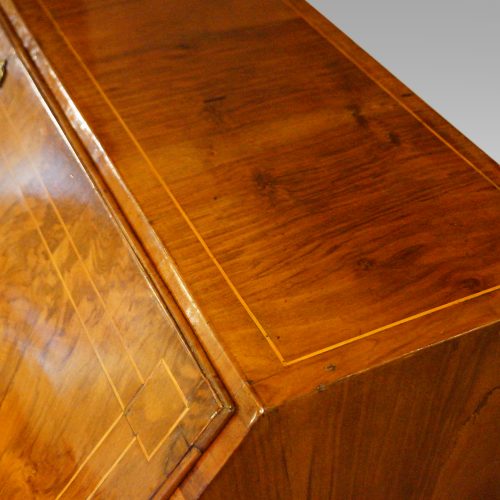 Georgian walnut bureau top 1