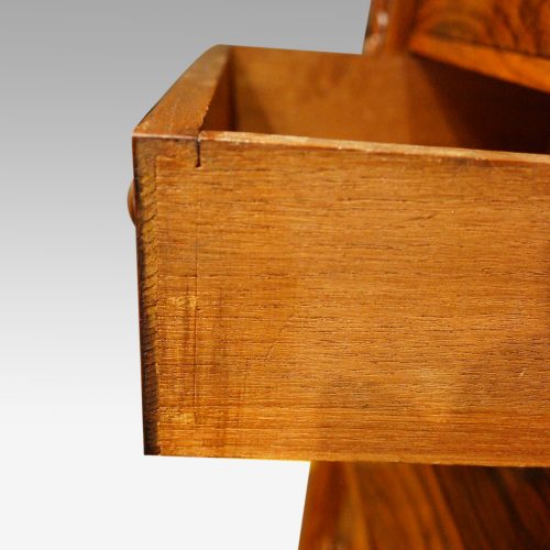 Victorian figured walnut Wellington chest lining