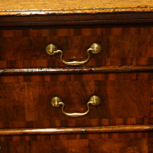 18thc. walnut on oak chest of drawers swing handle