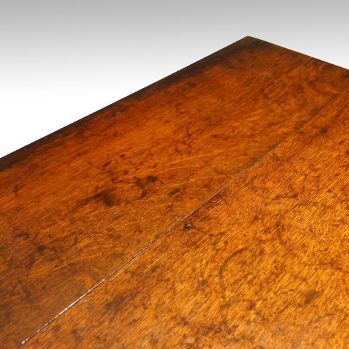 18thc. walnut on oak chest of drawers top detail