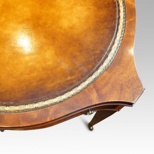 Pair inlaid mahogany end tables top detail