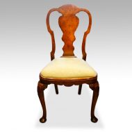 Set of 8 Edwardian walnut Queen Anne style dining chairs, side chair