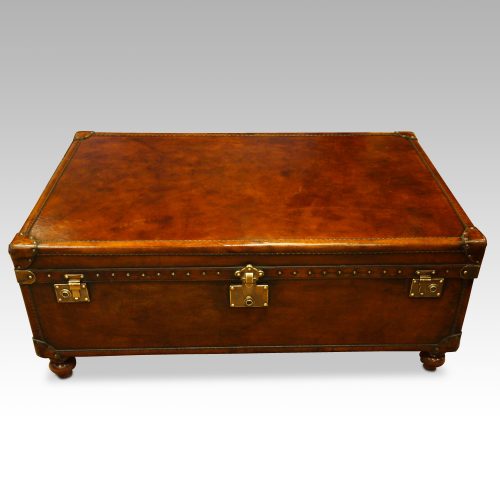 Leather trunk coffee table