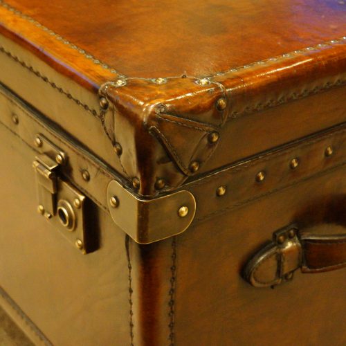 Leather trunk coffee table handles