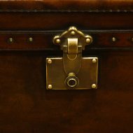 Leather trunk coffee table lock plate