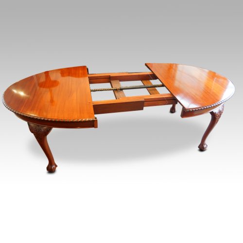Maple & co mahogany extending dining table open
