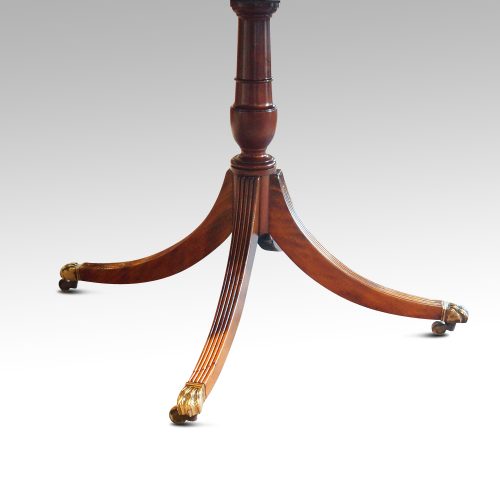 Regency style mahogany 12 seat dining table centre pedestal
