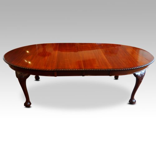 Waring and Gillow mahogany extending dining table side