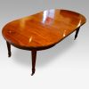 Edwardian circular mahogany dining table