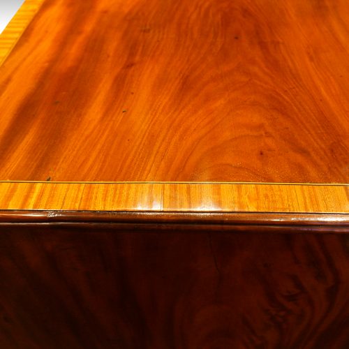 Georgian inlaid bow front chest banded top