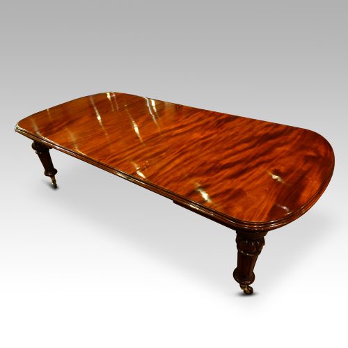 Victorian mahogany 10+ seat dining table length view