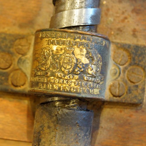 Victorian mahogany 10+ seat dining table patent mechanism