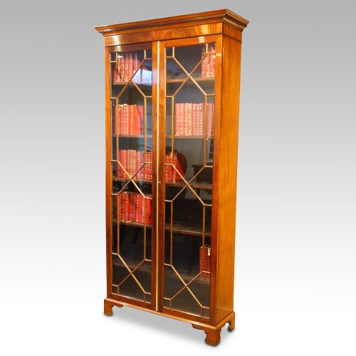 Edwardian mahogany glazed bookcase