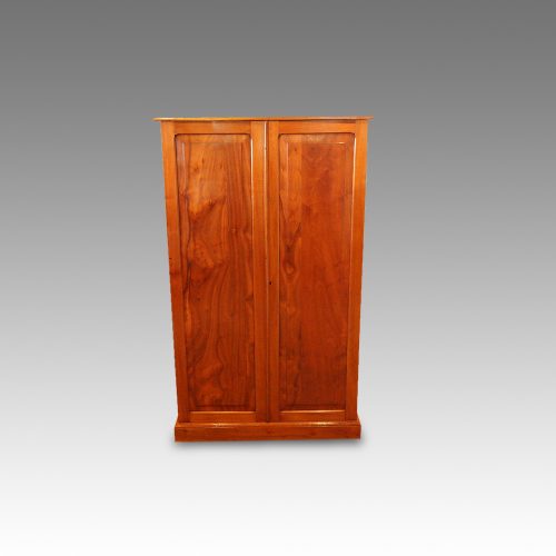 Edwardian walnut cupboard (1)