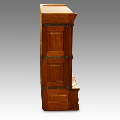 Globe wernicke filing cabinet side
