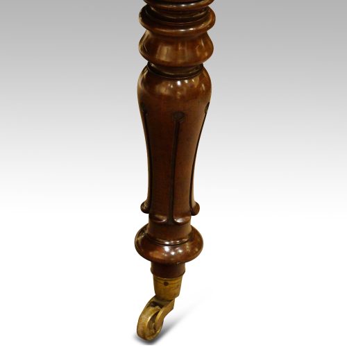 William IV mahogany 1leaf extending dining table leg
