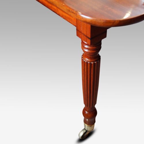 19thc. mahogany fluted leg extending dining table corner leg