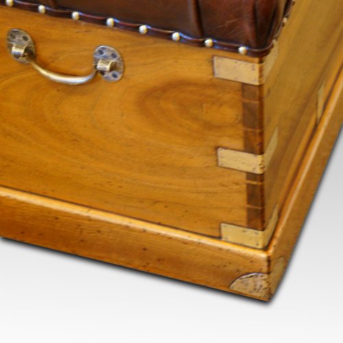Victorian camphor wood ottoman corners