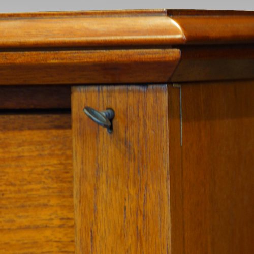 Victorian teak Wellington chest key