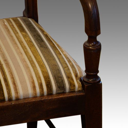 Set of 8 Regency mahogany dining chairs arm detail