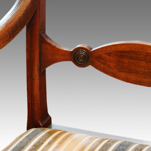 Set of 8 Regency mahogany dining chairs central bar roundel