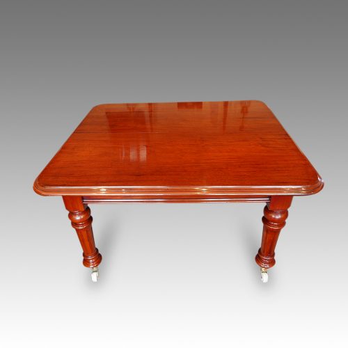Victorian mahogany extending dining table closed