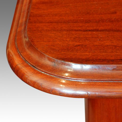 Victorian mahogany extending dining table corner