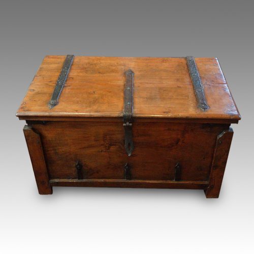 Antique hardwood merchants chest front