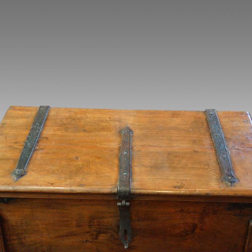 Antique hardwood merchants chest top detail