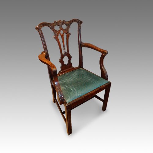 Set of 8 Chippendale style chairs armchair detail