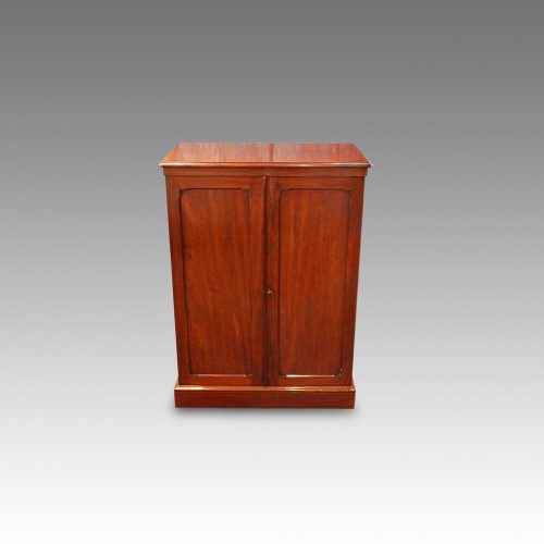 Victorian mahogany drinks cupboard front