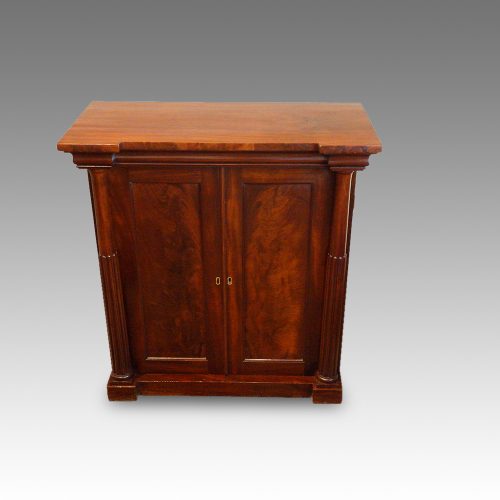 William IV mahogany side cabinet