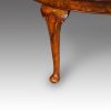 Edwardian walnut extending dining table leg