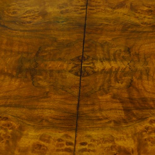 Edwardian walnut extending dining table matched veneers