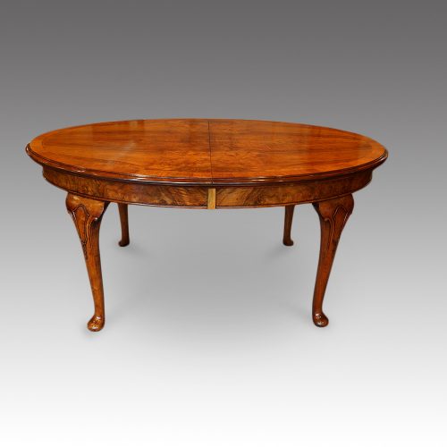 Edwrdian walnut extending dining table closed