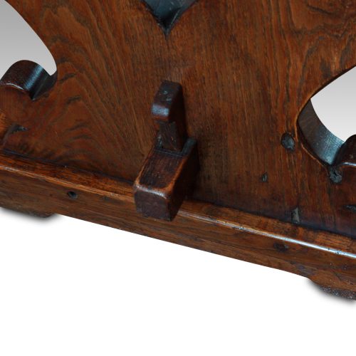 Oak refectory dining table peg