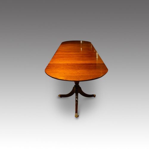 Edwardian mahogany 12ft long dining table end view