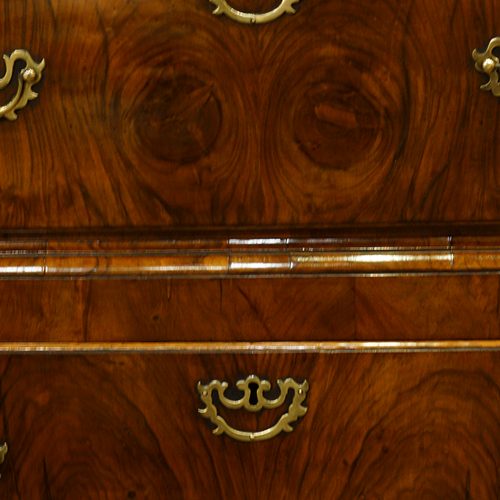 George I walnut chest on chest oysters