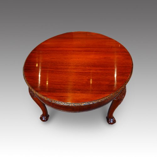 Edwardian mahogany 3 leaf extending dining table closed