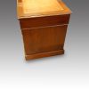 Edwardian mahogany pedestal desk end
