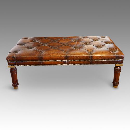 Leather banquet stool side