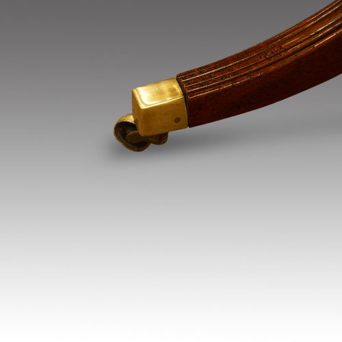 Mahogany twin pillar dining table toe