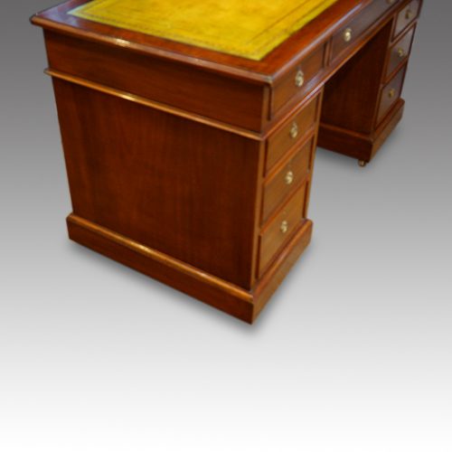 Victorian mahogany double pedestal desk end