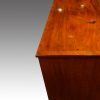 Antique mahgany chest of drawers crossbanding