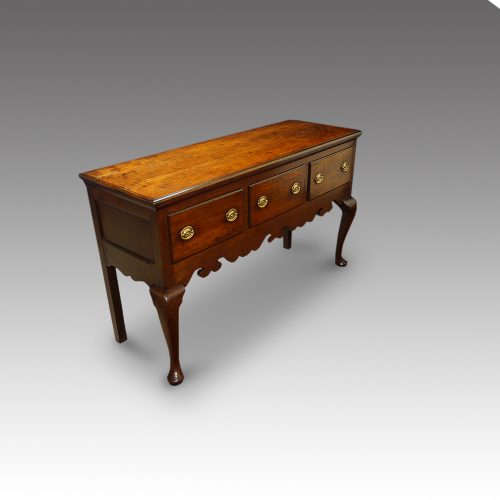 Antique oak small dresser 2