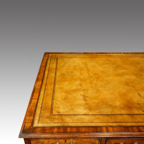 Burr walnut partners desk leather detail